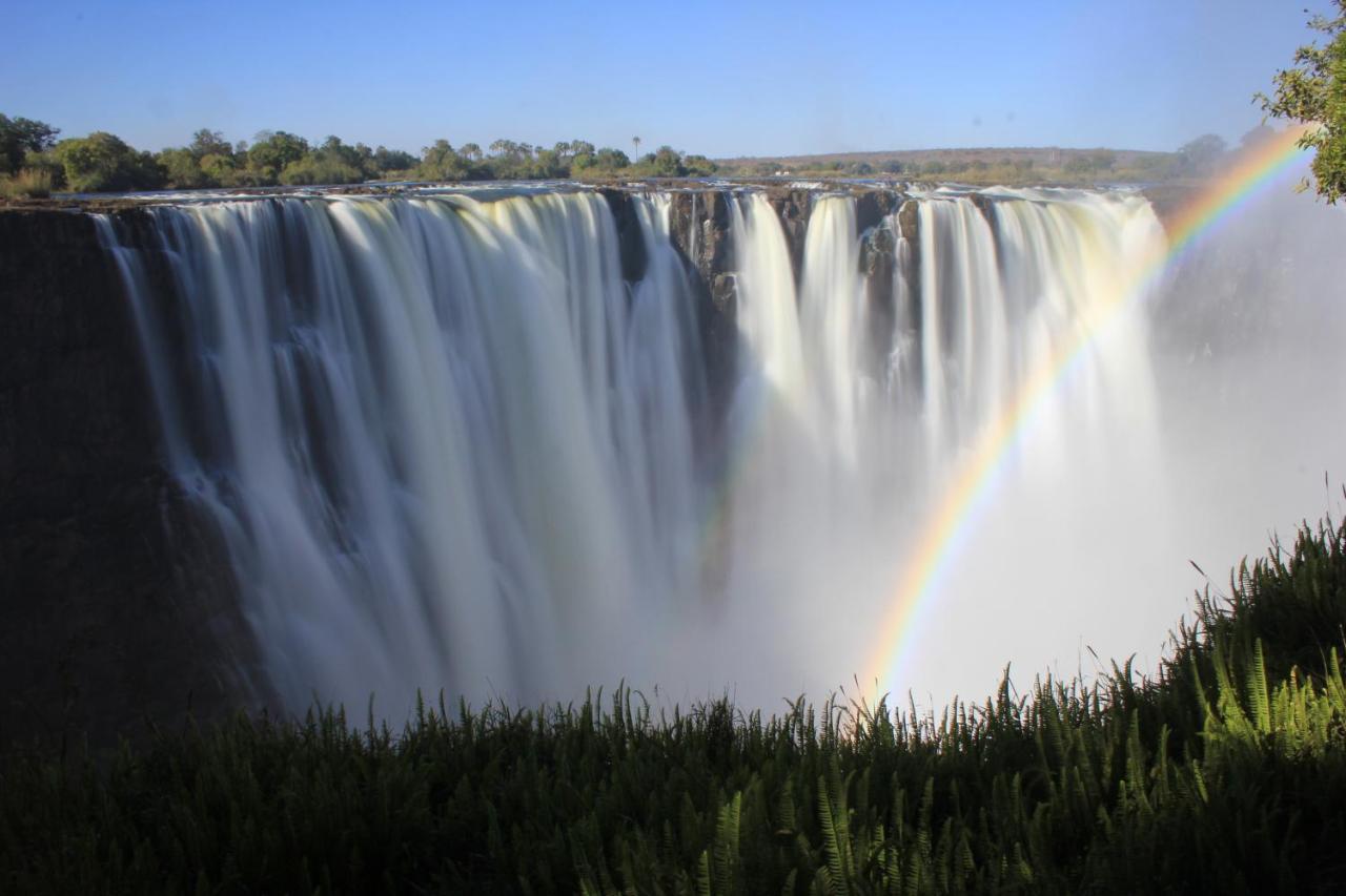 Victoria Falls Backpackers Lodge Bagian luar foto